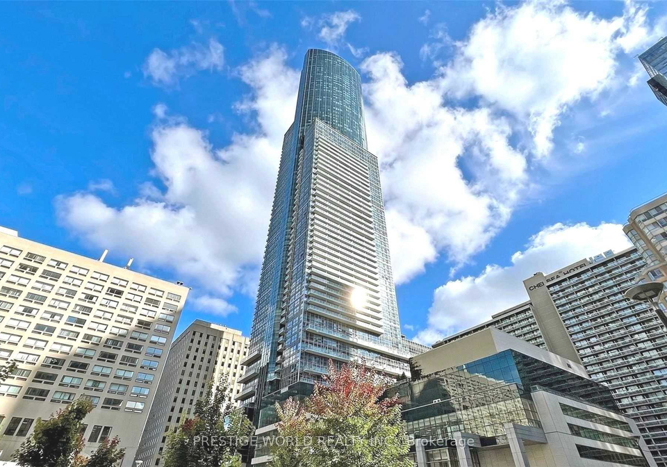 386-yonge-street-toronto-ontario-c12343920