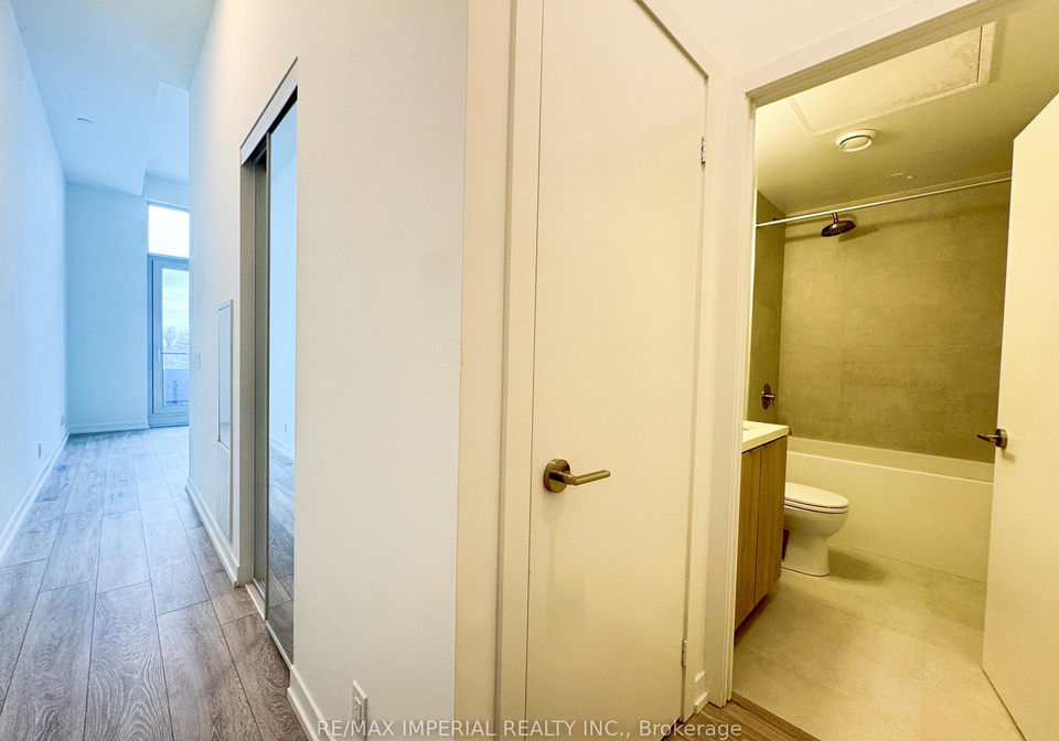2020-bathurst-street-toronto-ontario-c12343956