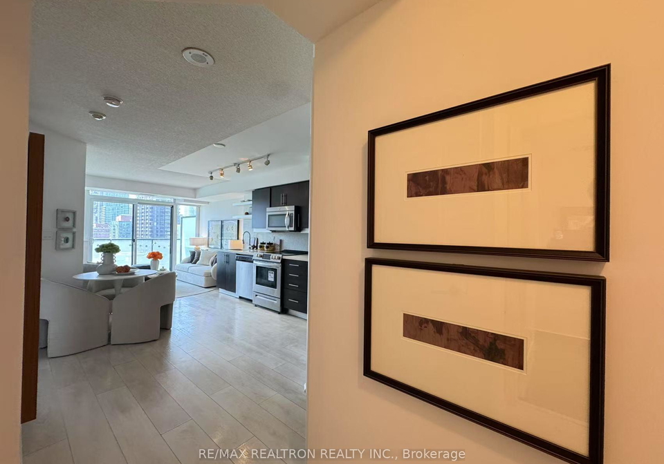 400-adelaide-street-e-toronto-ontario-c12343984