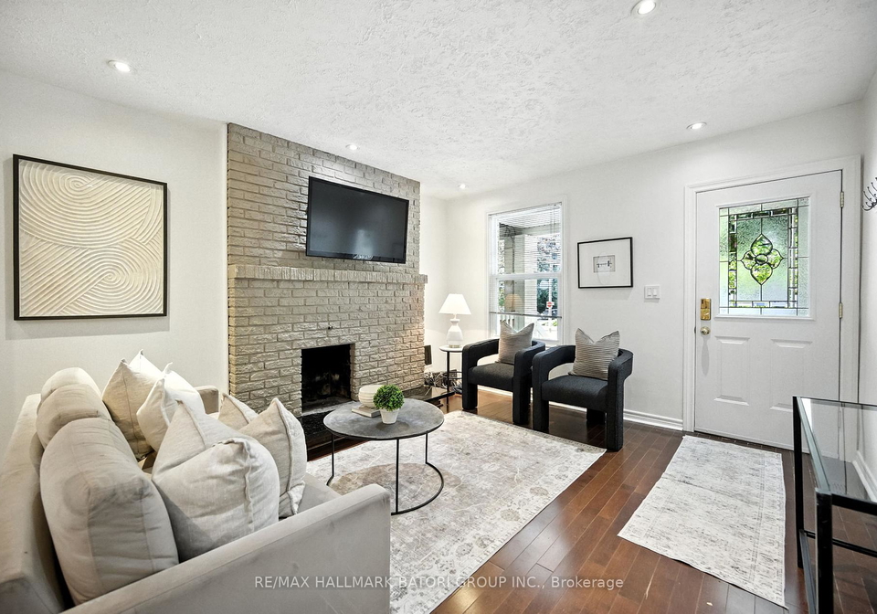 143-soudan-avenue-toronto-ontario-c12344284