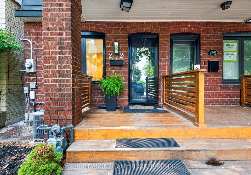 262-roselawn-avenue-toronto-ontario-c12344414