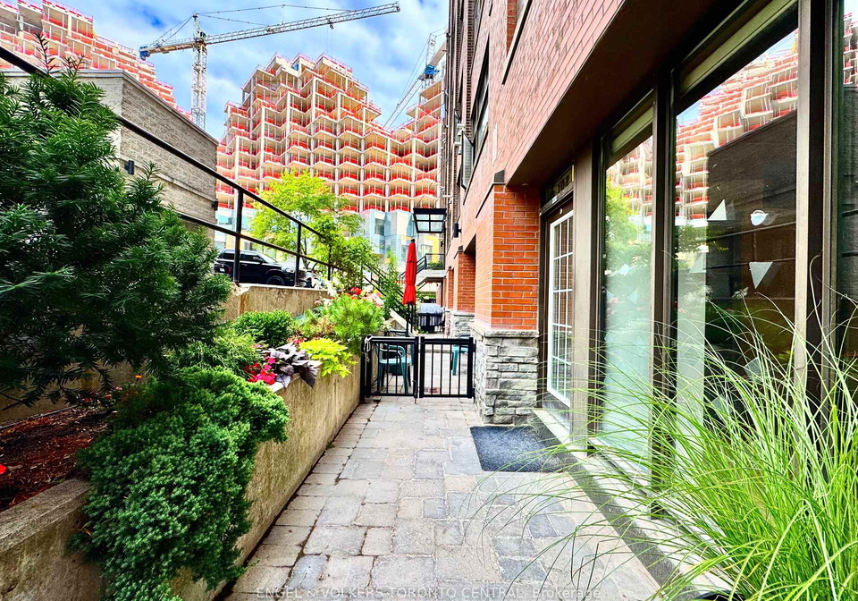 436-wellington-street-w-toronto-ontario-c12344490