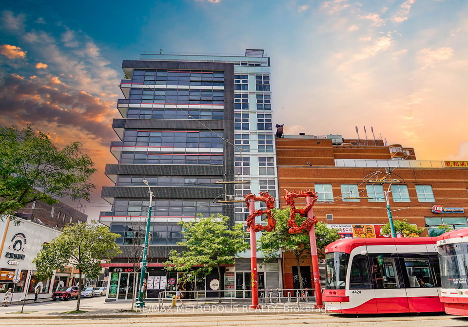10-willison-square-toronto-ontario-c12344919