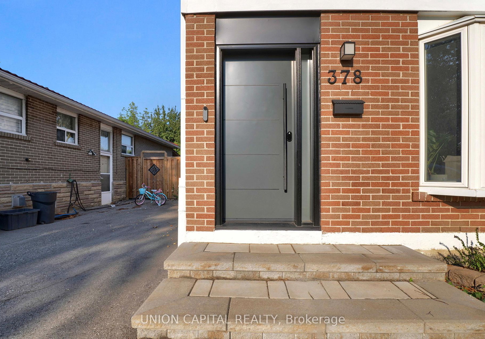 378-hollyberry-trail-north-york-ontario-c12344982