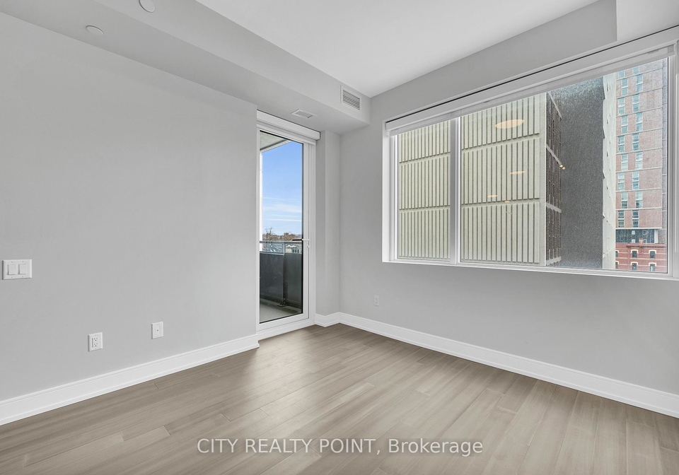 664-spadina-avenue-toronto-ontario-c12345210