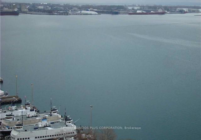 65-harbour-square-toronto-ontario-c12345225
