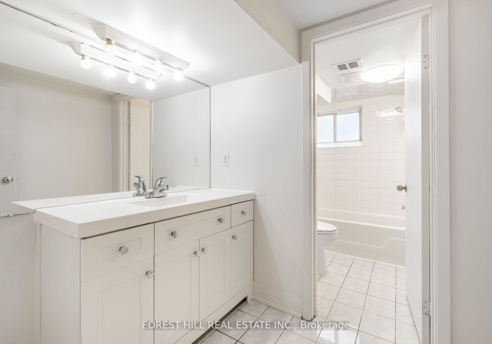 11-greenbriar-road-north-york-ontario-c12345249
