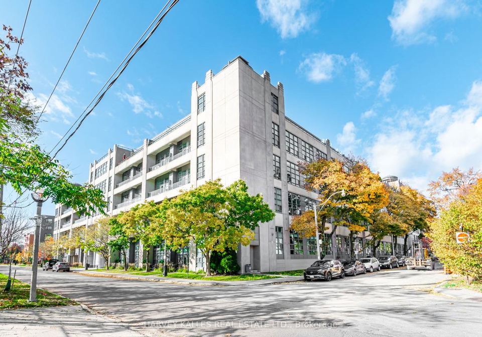 377-madison-avenue-toronto-ontario-c12345263