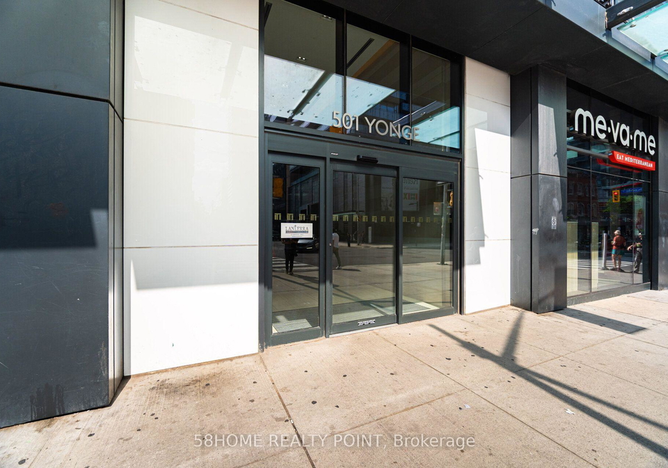 501-yonge-street-toronto-ontario-c12345433