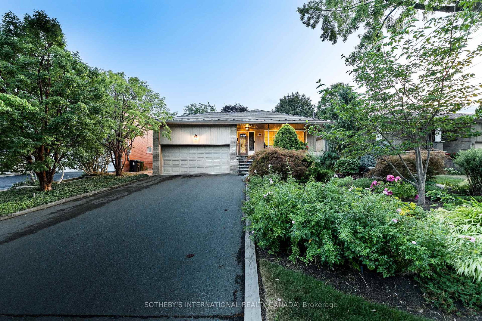 31-arlstan-drive-toronto-ontario-c12345434