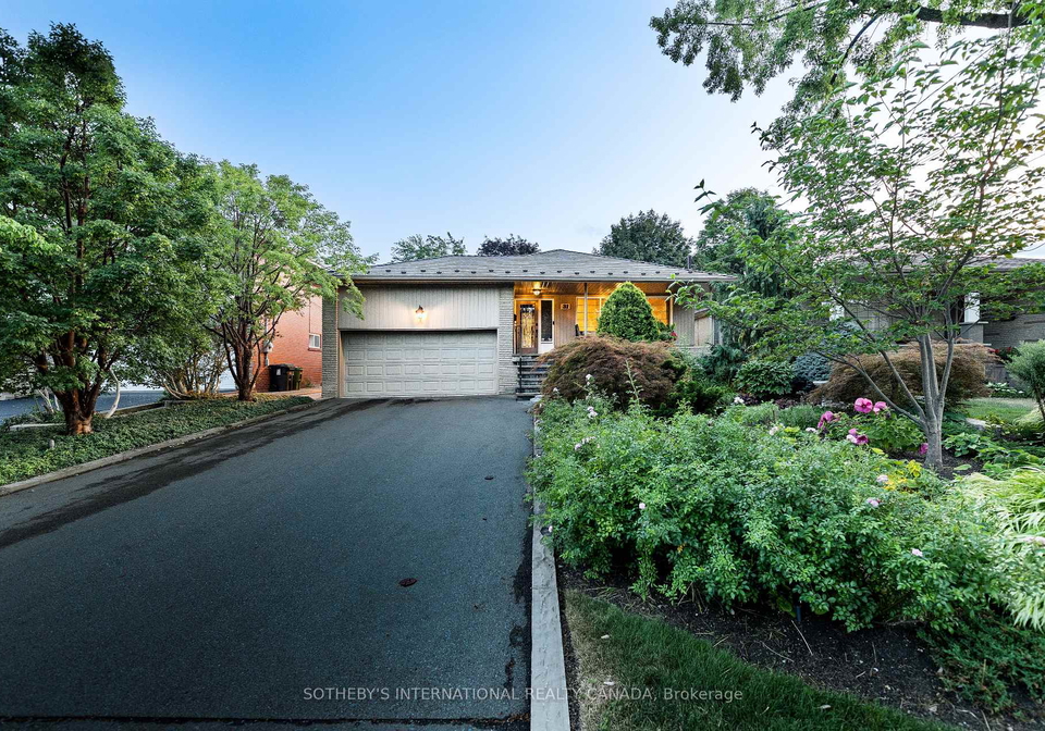 31-arlstan-drive-toronto-ontario-c12345434