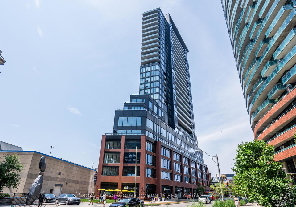 135-east-liberty-street-toronto-ontario-c12345480