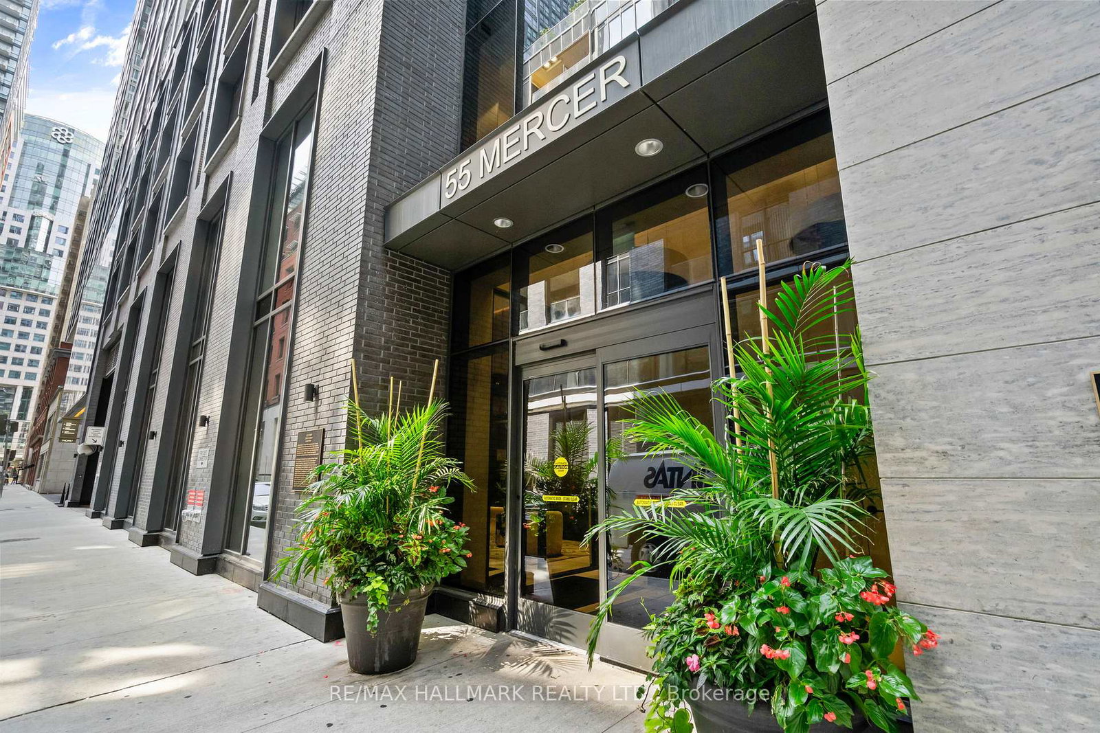 55-mercer-street-toronto-ontario-c12345606