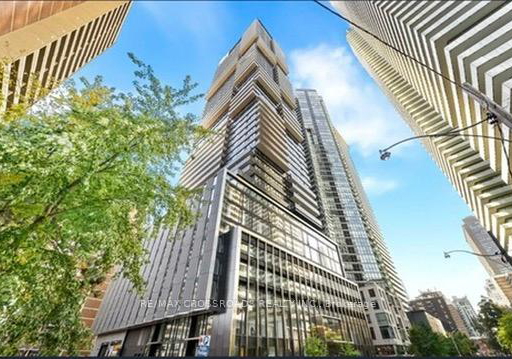 55-charles-street-e-toronto-ontario-c12345818