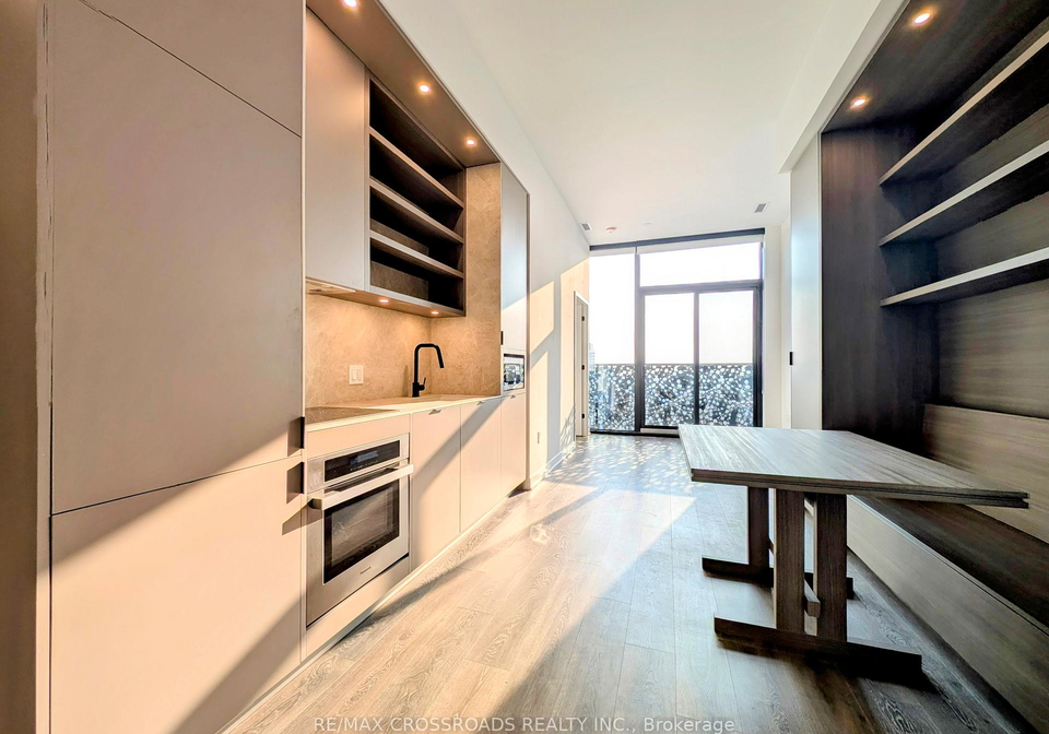 55-charles-street-e-toronto-ontario-c12345818