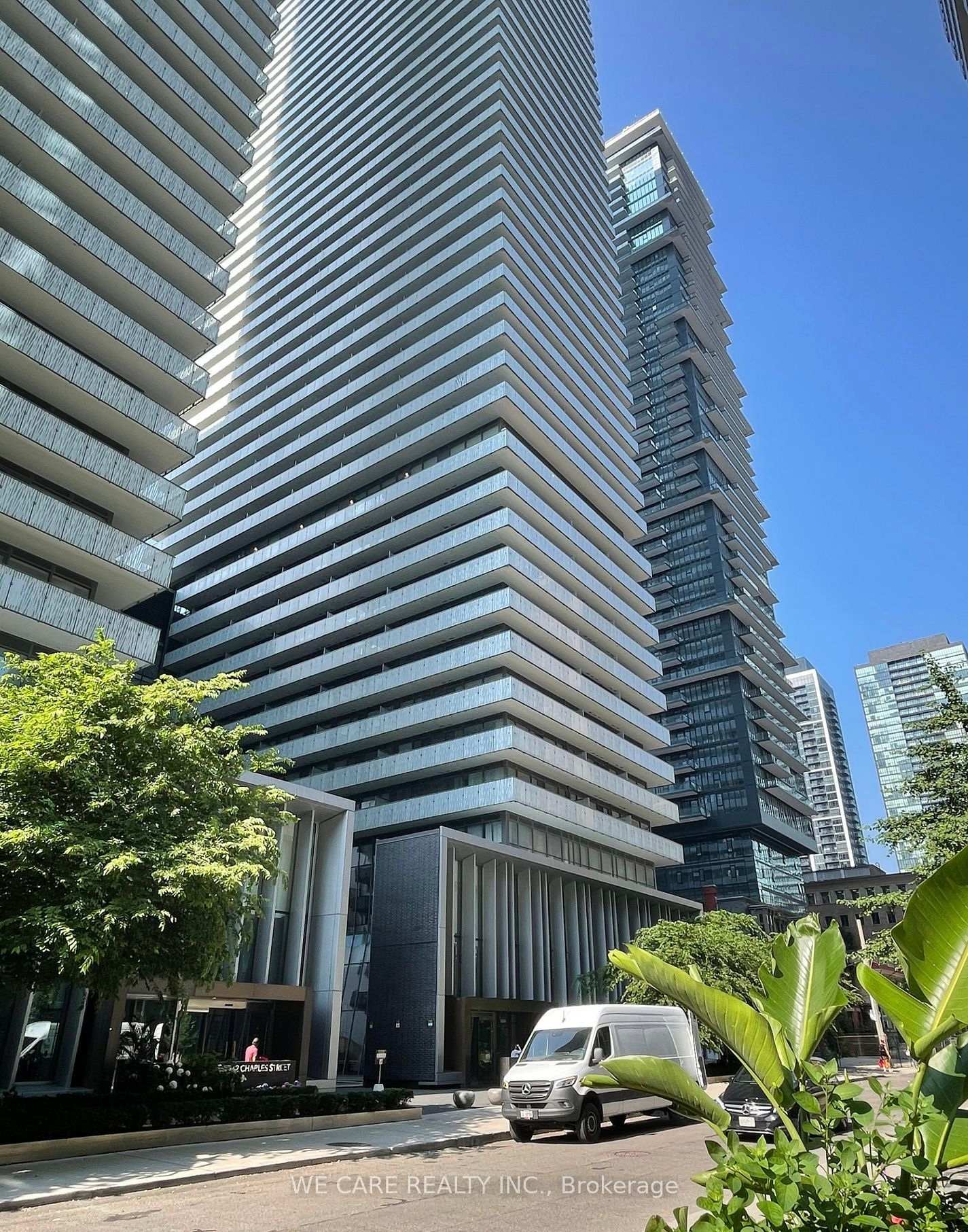 50-charles-street-e-toronto-ontario-c12345905