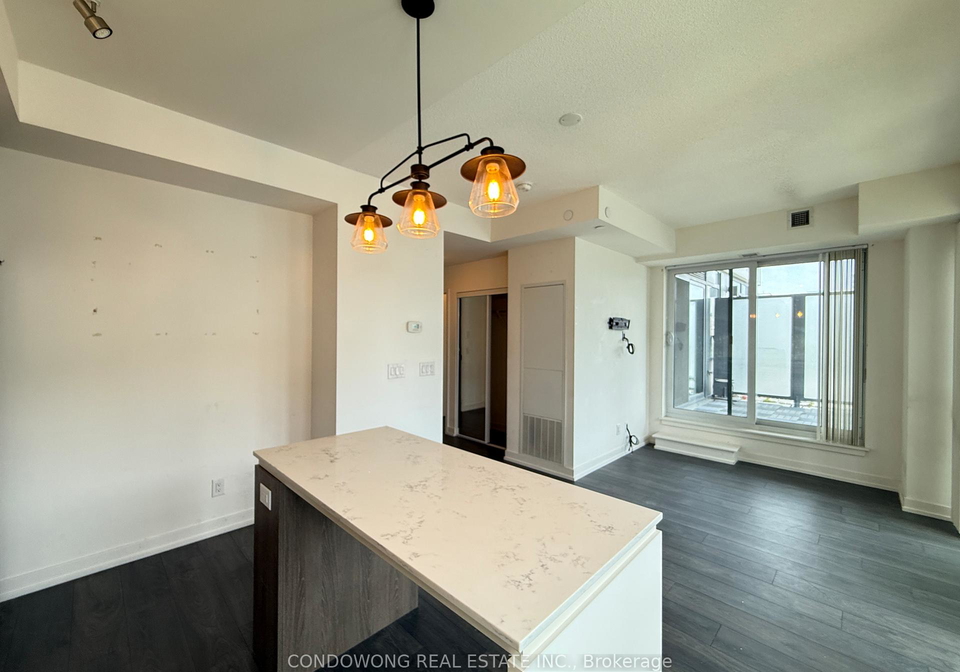 200-sackville-street-toronto-ontario-c12345991