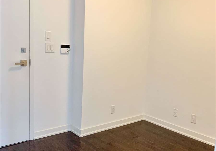 12-york-street-toronto-ontario-c12346143