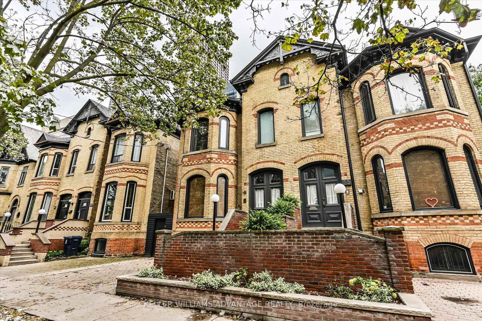 37-huntley-street-toronto-ontario-c12346355