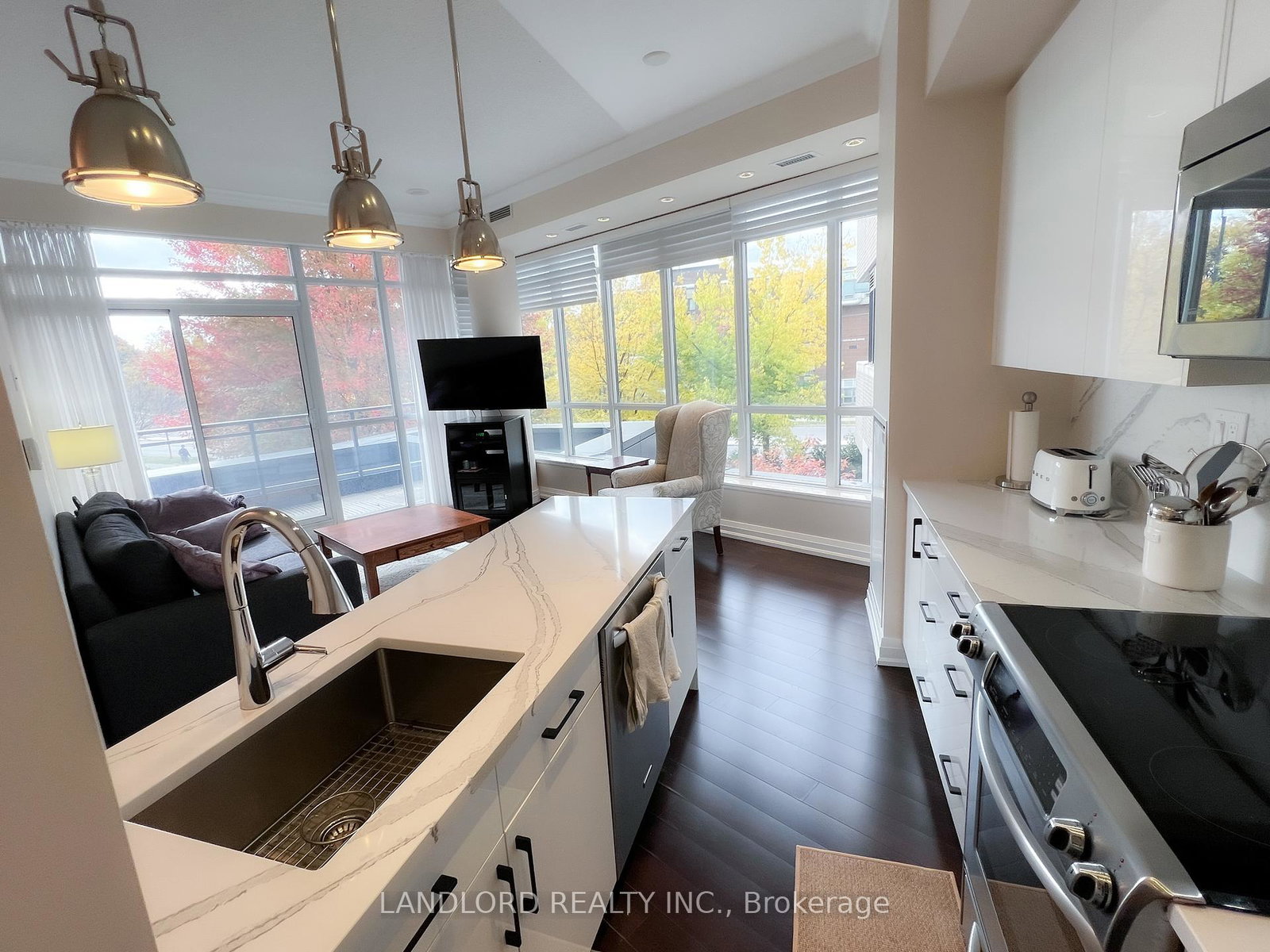 85-the-donway-w-north-york-ontario-c12346431