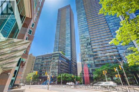101-charles-street-toronto-ontario-c12346772