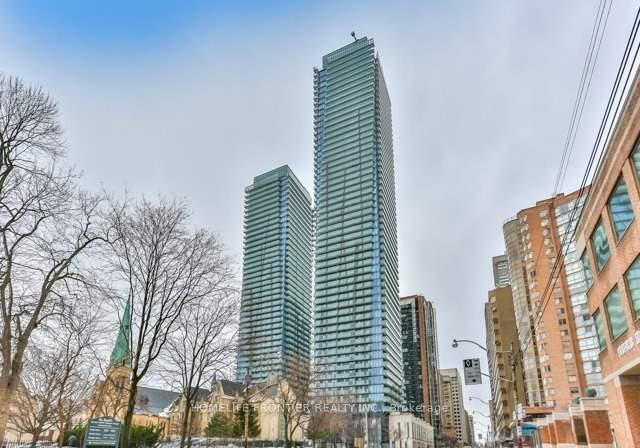 1080-bay-street-toronto-ontario-c12346844