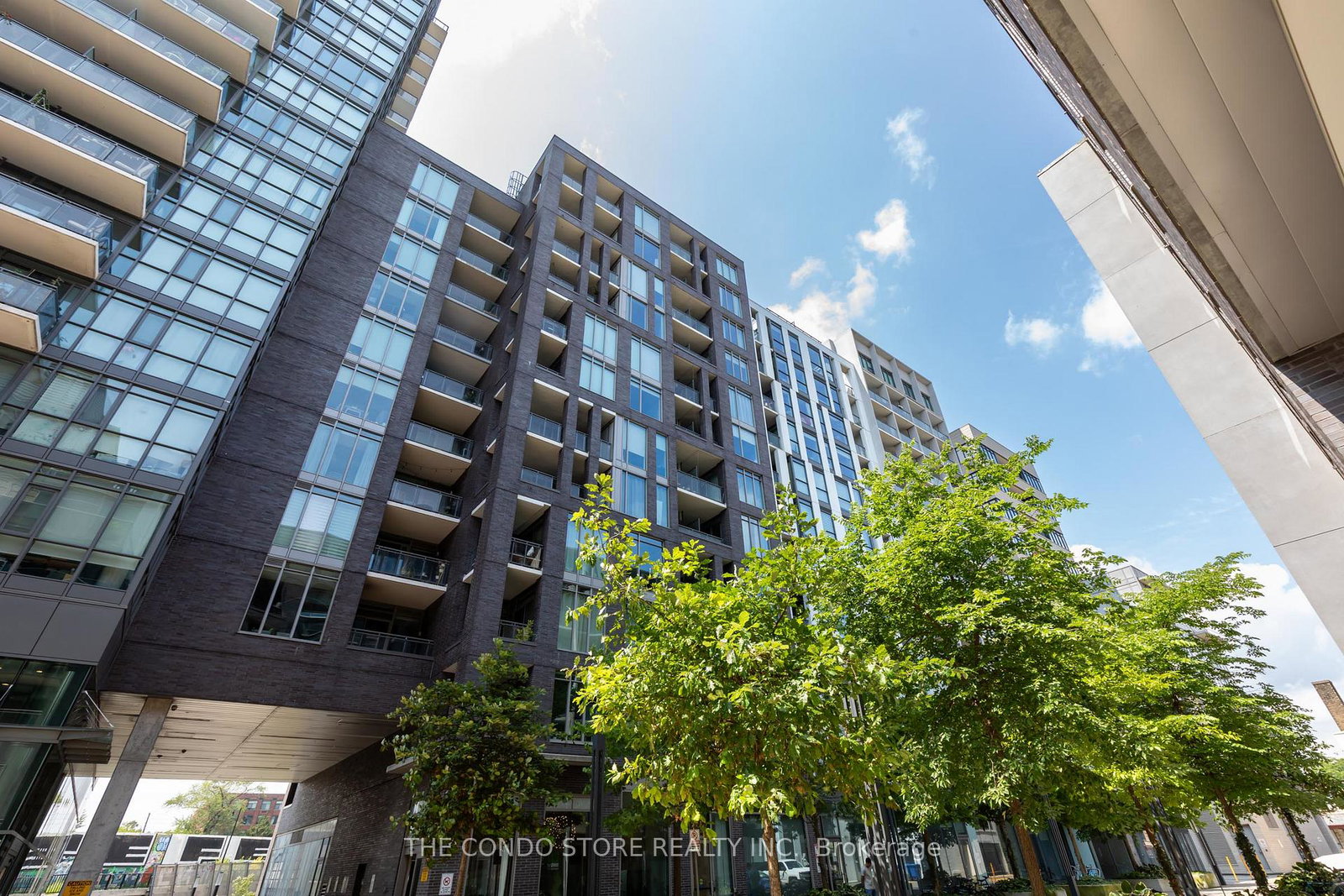20-minowan-miikan-lane-toronto-ontario-c12346933