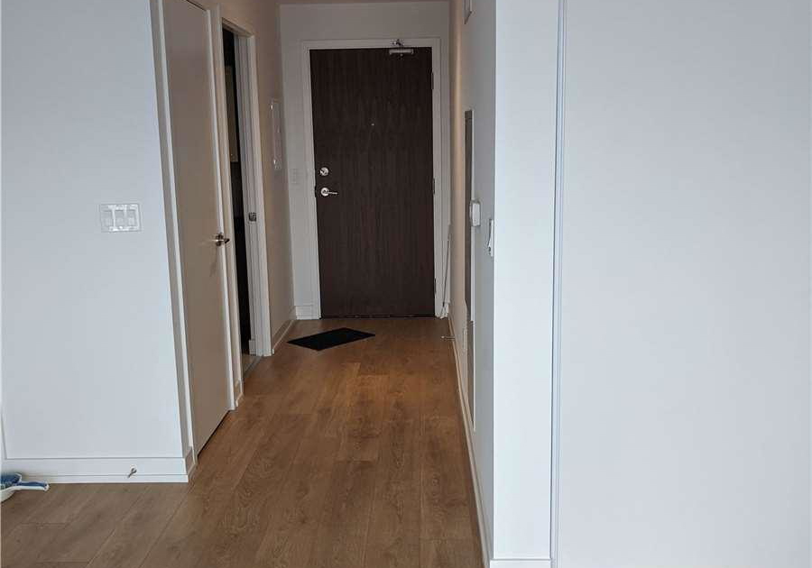 117-mcmahon-drive-north-york-ontario-c12346995