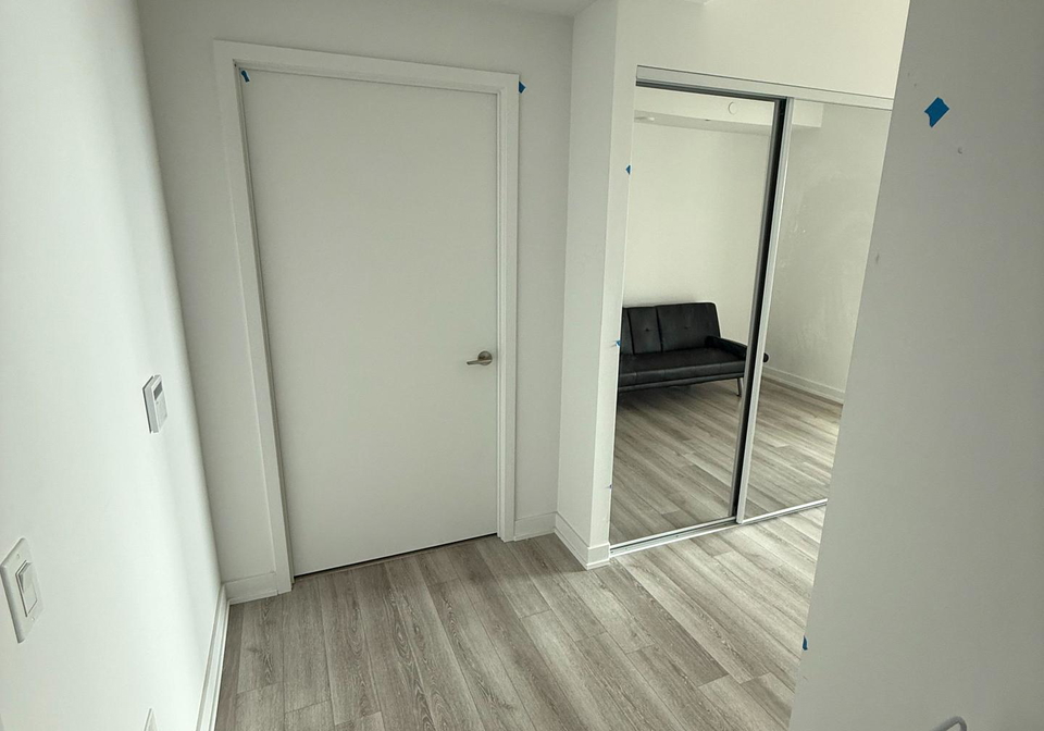 230-simcoe-street-toronto-ontario-c12347064