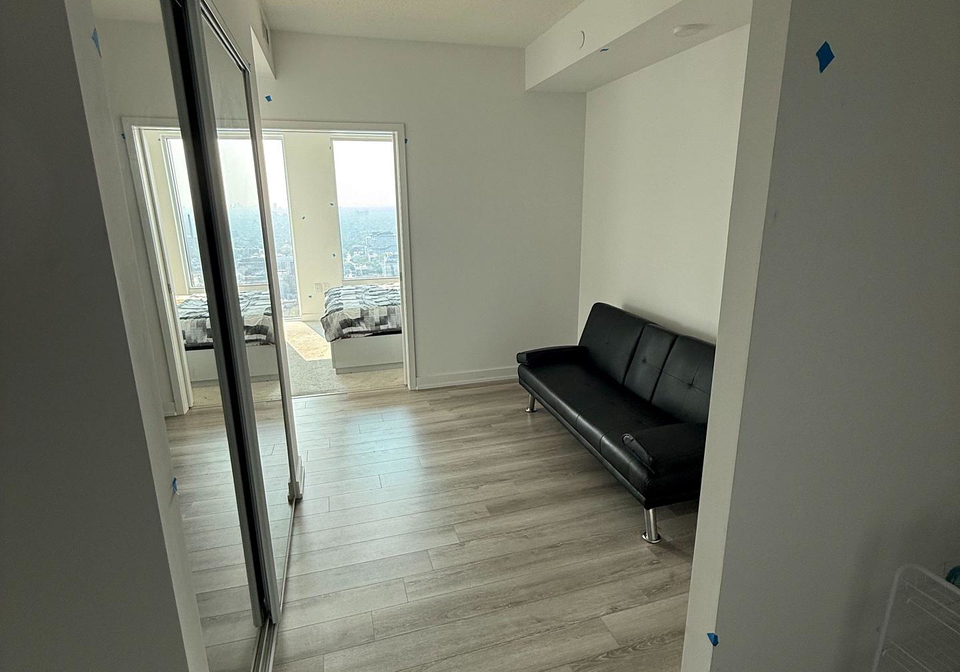 230-simcoe-street-toronto-ontario-c12347064