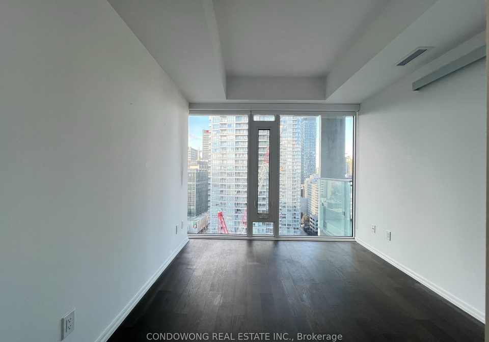 5-soudan-avenue-toronto-ontario-c12347130