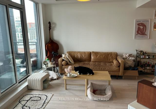 20-minowan-miikan-lane-toronto-ontario-c12347303