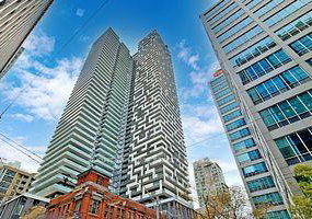20-lombard-street-toronto-ontario-c12347555