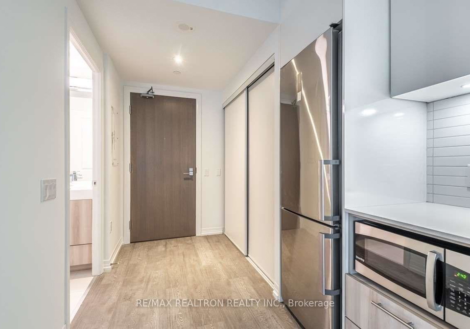 251-jarvis-street-toronto-ontario-c12347587