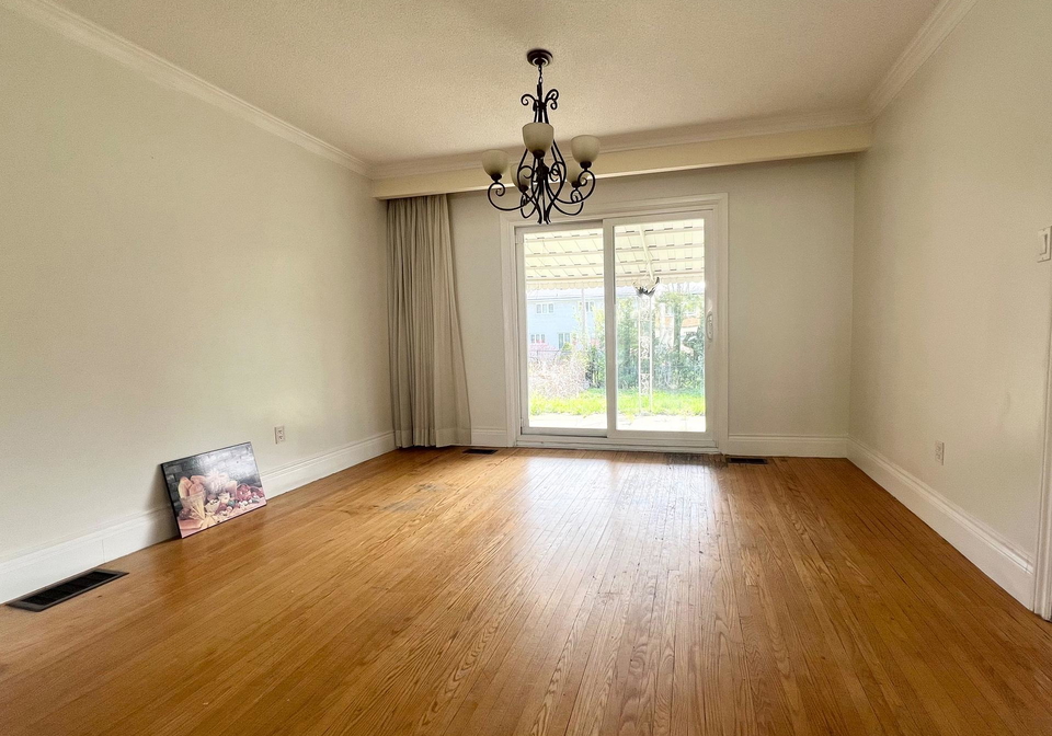 27-tollerton-avenue-north-york-ontario-c12347627