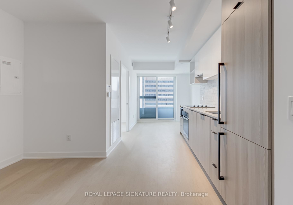 252-church-street-toronto-ontario-c12347675