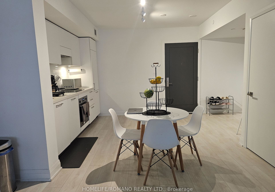 33-frederick-todd-way-east-york-ontario-c12347706