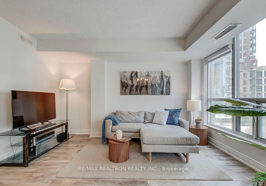 76-shuter-street-toronto-ontario-c12347725
