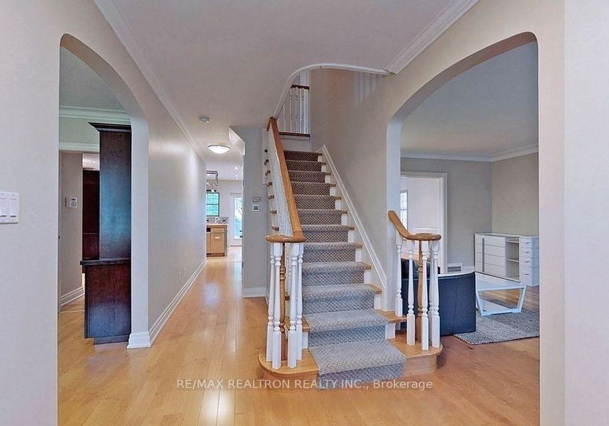62-hillhurst-boulevard-toronto-ontario-c12347856
