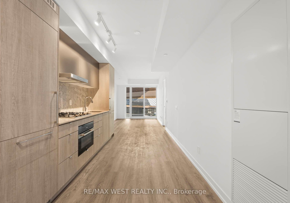 771-yonge-street-toronto-ontario-c12347968
