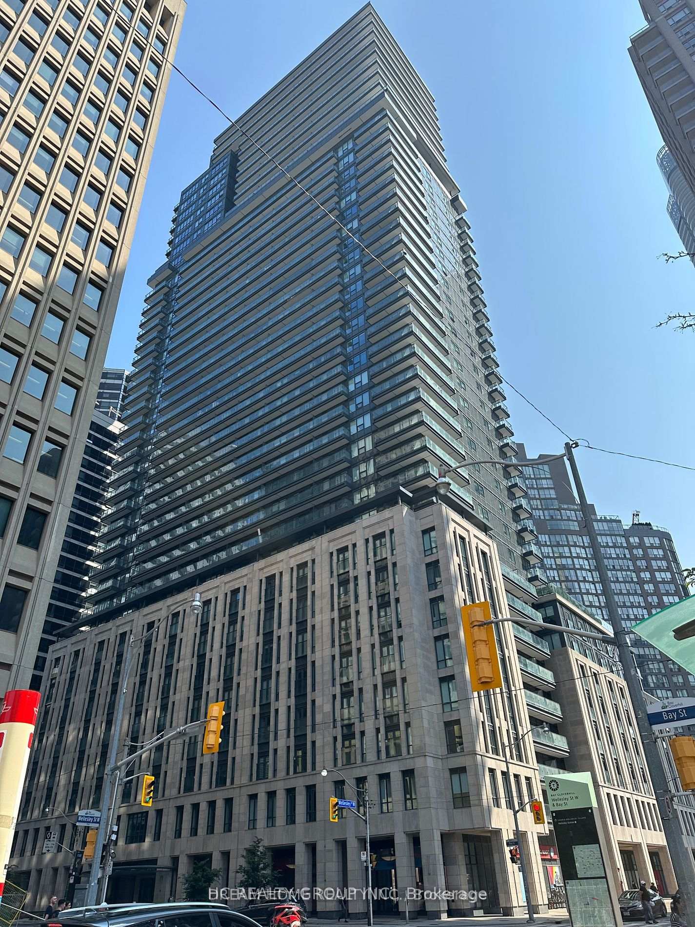 955-bay-street-toronto-ontario-c12348000
