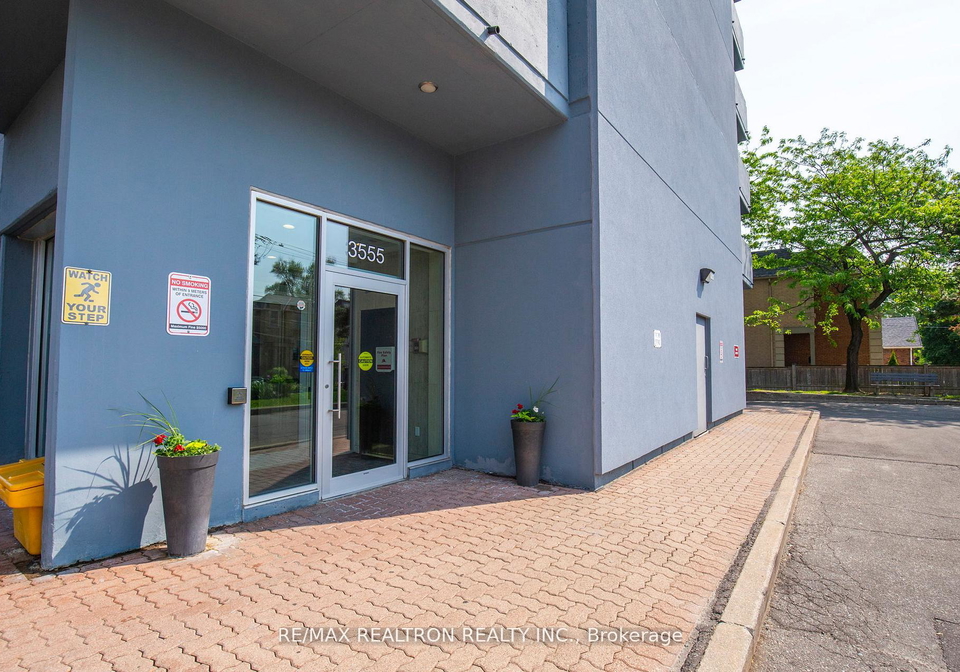 3555-bathurst-street-toronto-ontario-c12348059