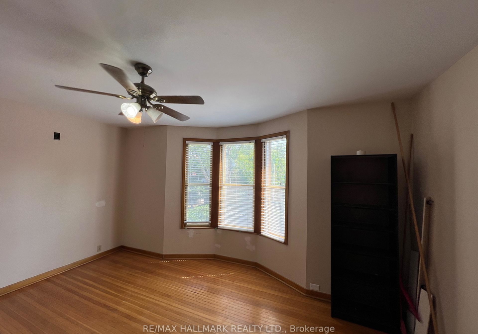 680-crawford-street-toronto-ontario-c12348084