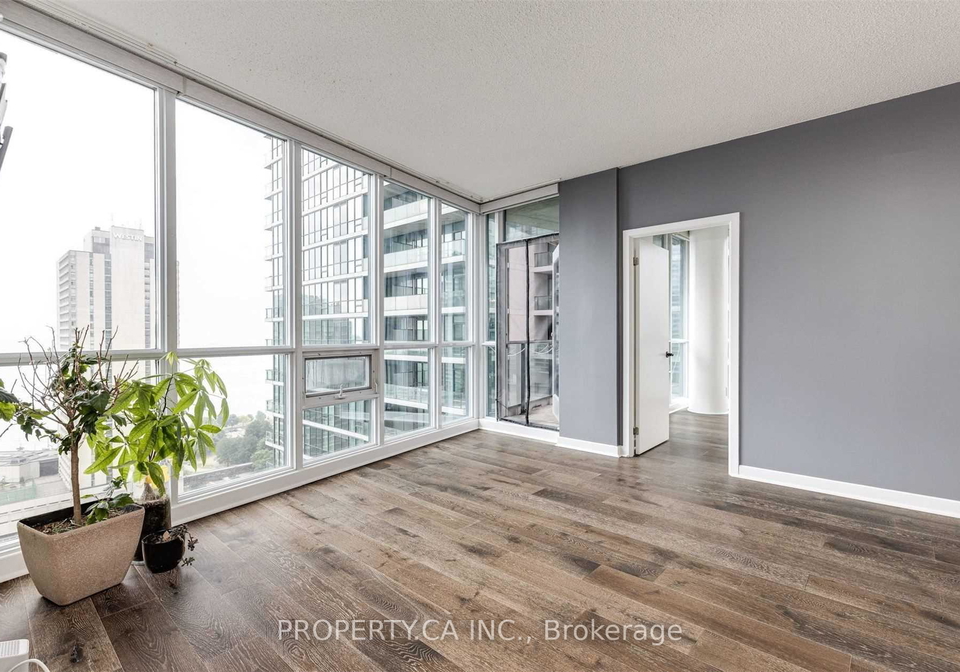 18-harbour-street-toronto-ontario-c12348119