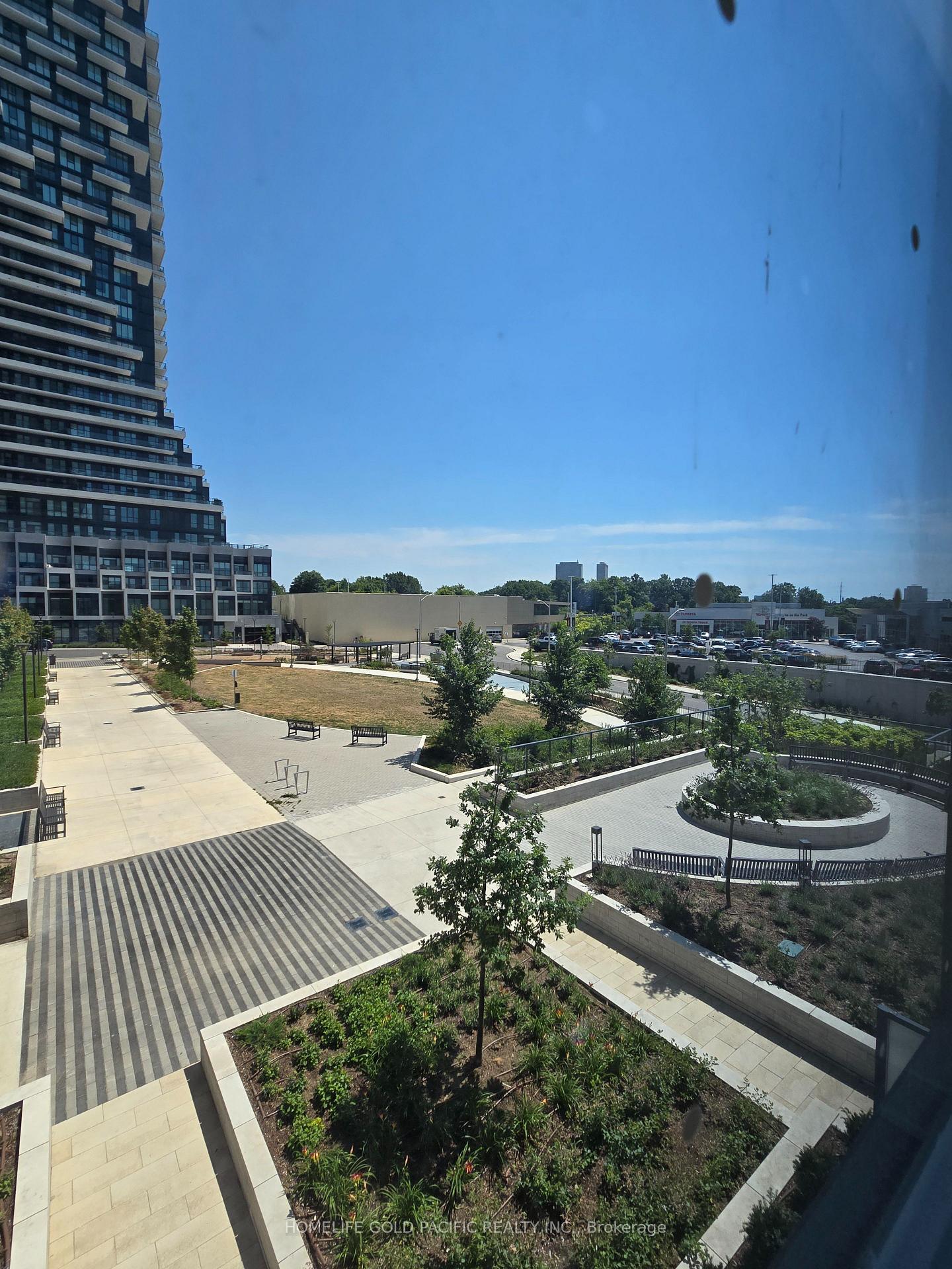 10-inn-on-the-park-drive-north-york-ontario-c12348123