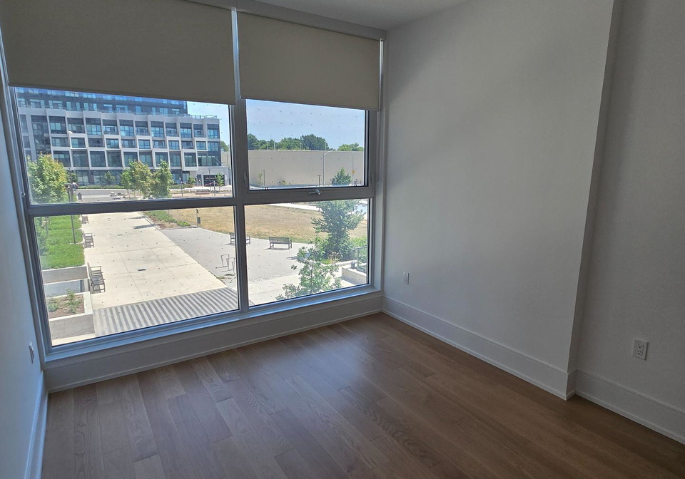 10-inn-on-the-park-drive-north-york-ontario-c12348123