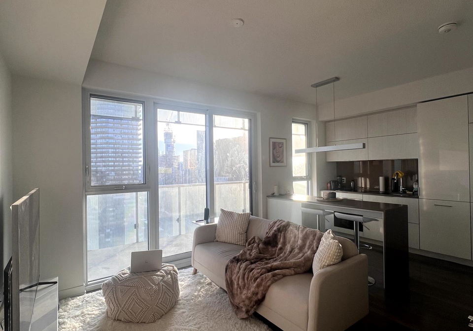 15-lower-jarvis-street-w-toronto-ontario-c12348155