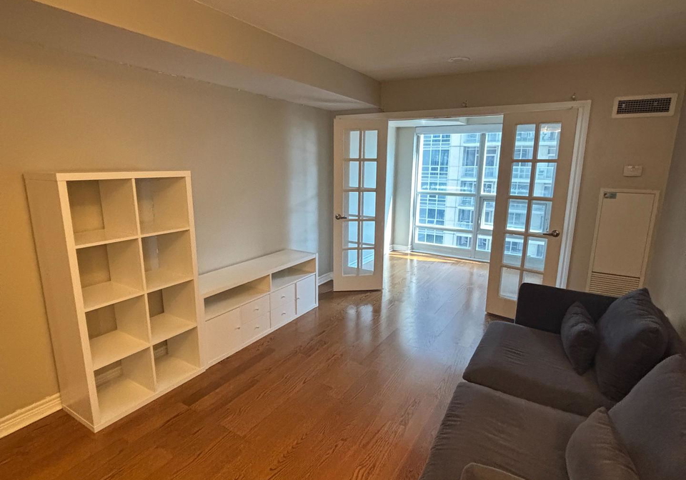 763-bay-street-toronto-ontario-c12348254