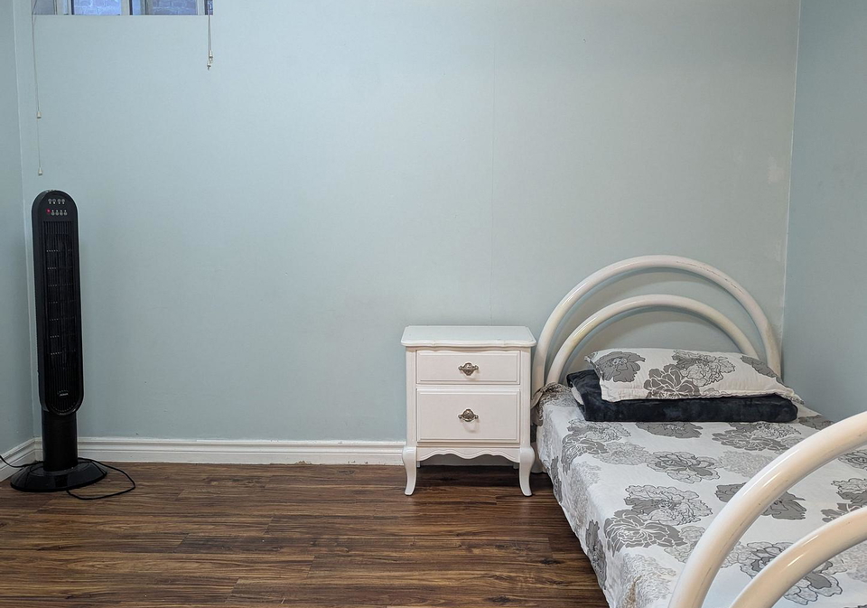907-college-street-toronto-ontario-c12348270