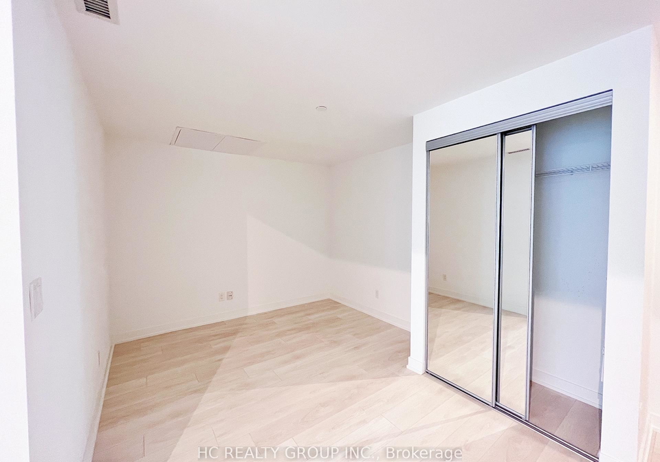 18-maitland-terrace-toronto-ontario-c12348299
